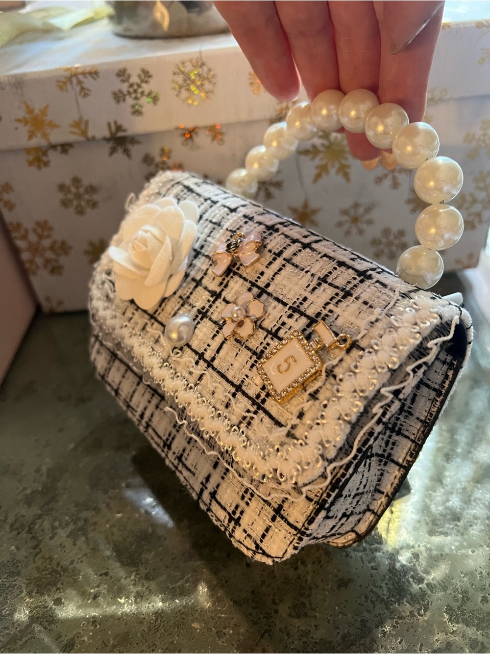 Top Handle pearl white black tweed lace Camellia flower mini bag purse n5 - Picture 6 of 13